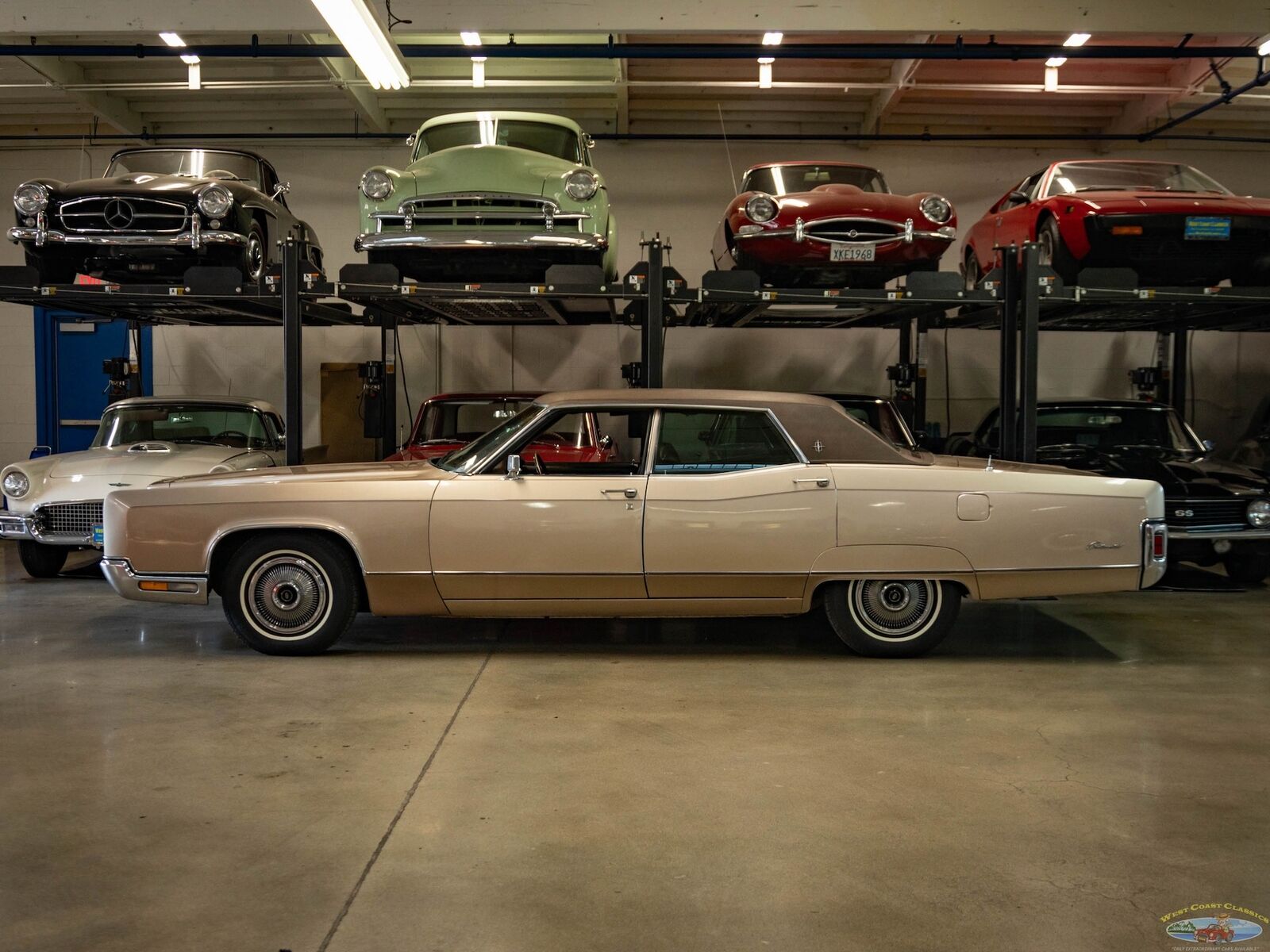 Lincoln-Continental-Berline-1970-Brown-Other-Color-0-5