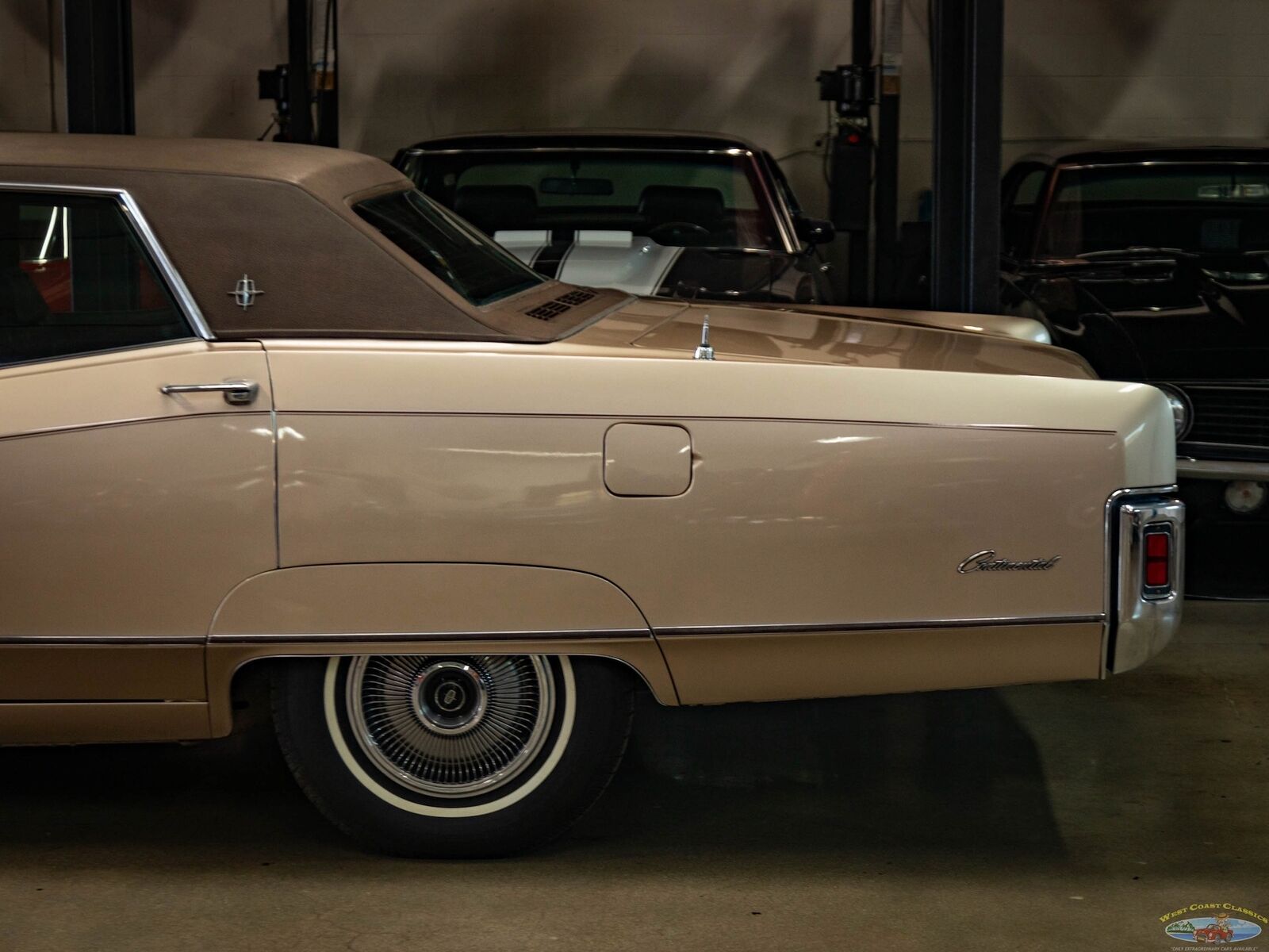 Lincoln-Continental-Berline-1970-Brown-Other-Color-0-6