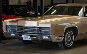 Lincoln-Continental-Berline-1970-Brown-Other-Color-0-7