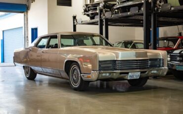 Lincoln-Continental-Berline-1970-Brown-Other-Color-0-9