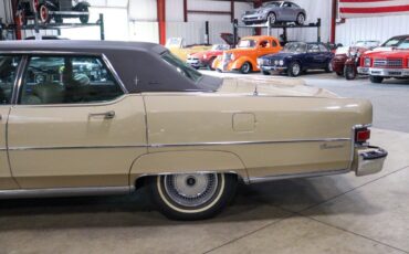 Lincoln-Continental-Berline-1974-Tan-Tan-152147-3