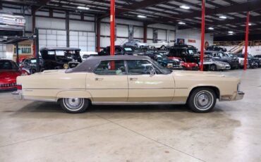 Lincoln-Continental-Berline-1974-Tan-Tan-152147-8