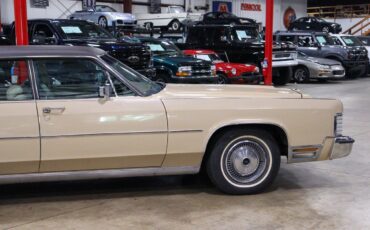 Lincoln-Continental-Berline-1974-Tan-Tan-152147-9