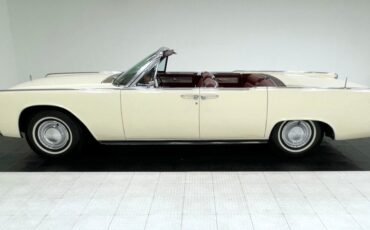 Lincoln-Continental-Cabriolet-1962-3