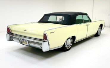 Lincoln-Continental-Cabriolet-1965-Yellow-Black-161631-4