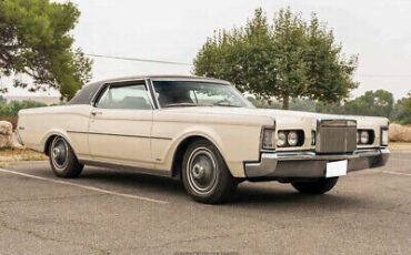 Lincoln-Continental-Coupe-1969-Gold-Burgundy-121988-11