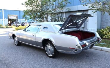 Lincoln-Continental-Coupe-1973-Silver-Red-137356-29