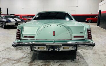 Lincoln-Continental-Coupe-1977-Green-Green-0-3