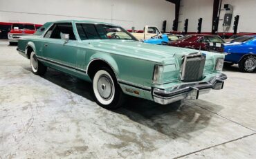 Lincoln-Continental-Coupe-1977-Green-Green-0-7