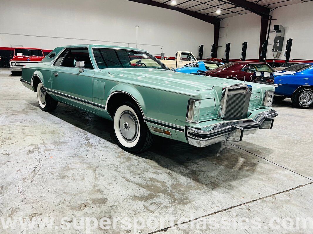 Lincoln-Continental-Coupe-1977-Green-Green-0-7