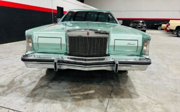 Lincoln-Continental-Coupe-1977-Green-Green-0-8