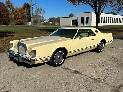 Lincoln-Continental-Coupe-1978-1