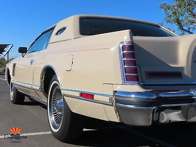 Lincoln-Continental-Coupe-1978-Tan-Tan-10562-28