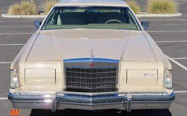 Lincoln-Continental-Coupe-1978-Tan-Tan-10562-34