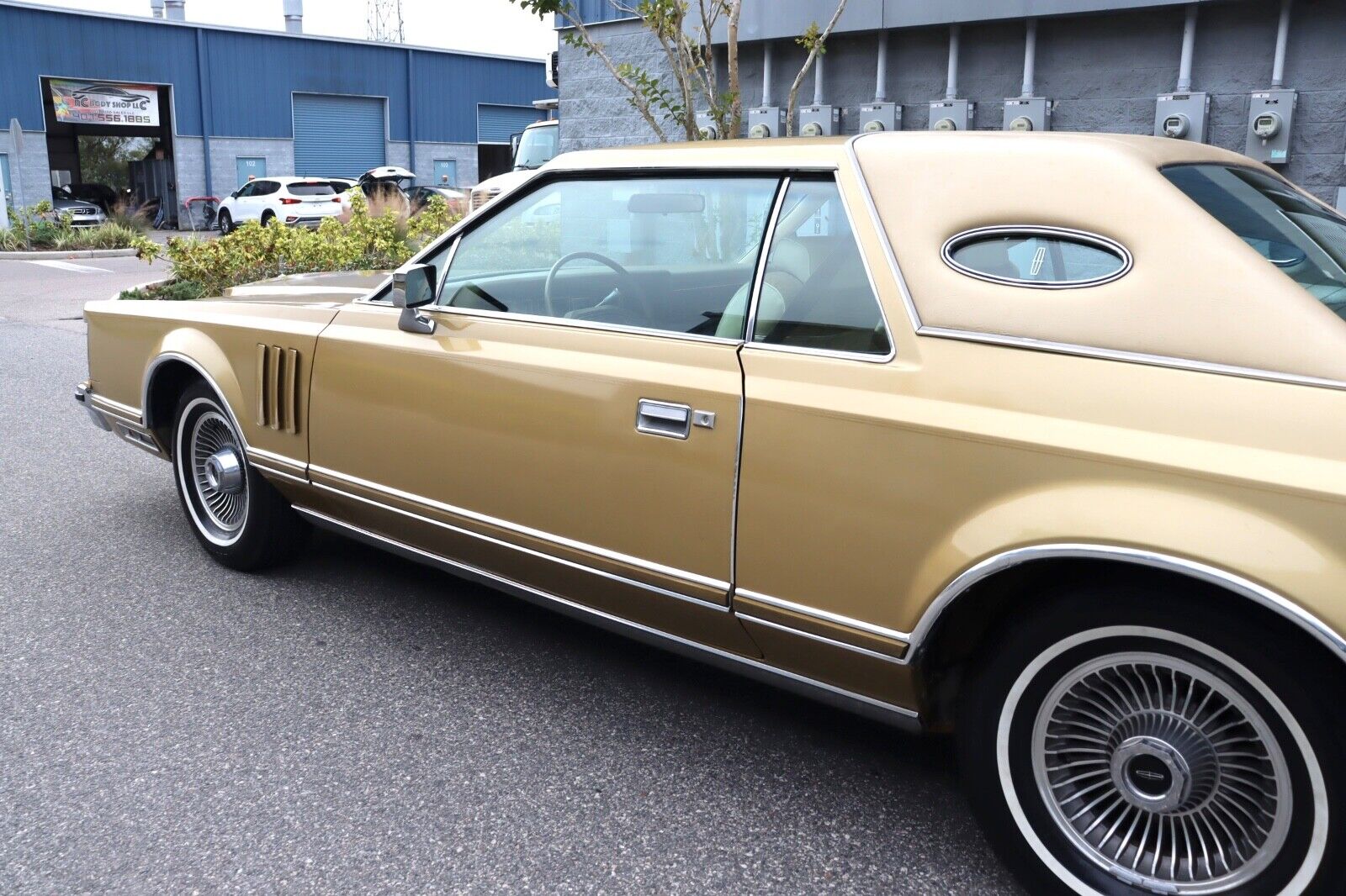 Lincoln-Continental-Coupe-1979-10