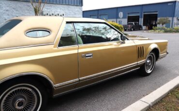 Lincoln-Continental-Coupe-1979-9