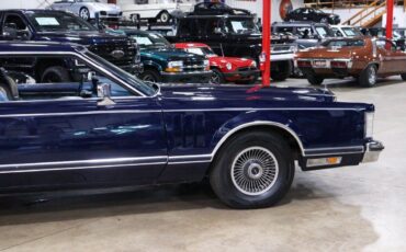 Lincoln-Mark-Series-Berline-1977-Blue-Gray-54650-10