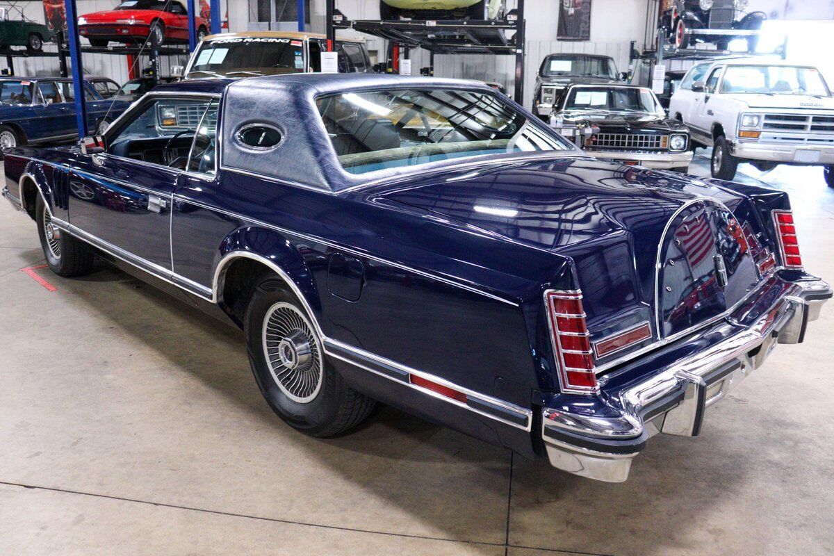 Lincoln-Mark-Series-Berline-1977-Blue-Gray-54650-5