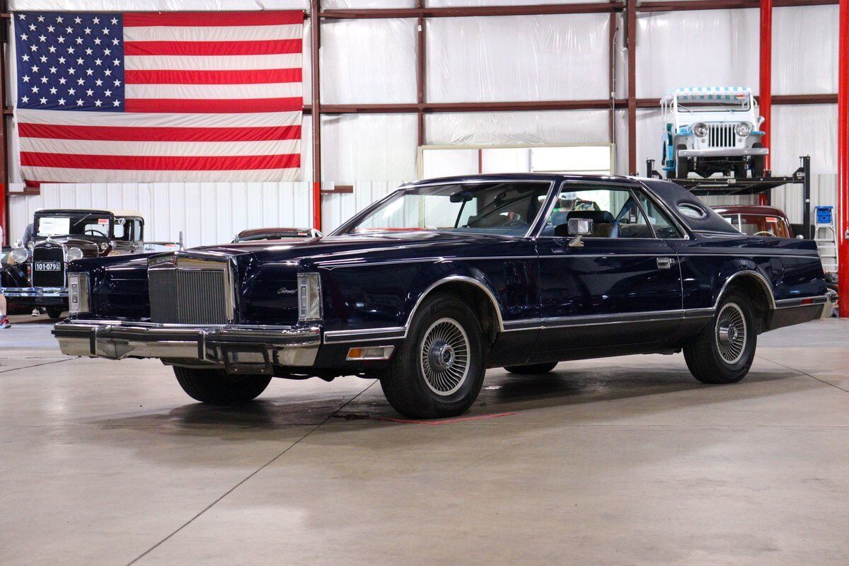 Lincoln Mark Series Berline 1977