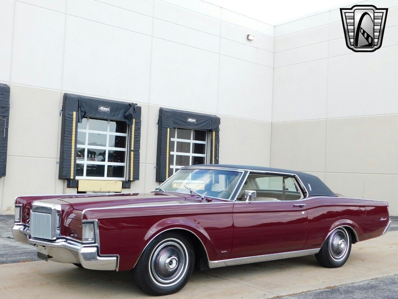 Lincoln-Mark-Series-Coupe-1969-6