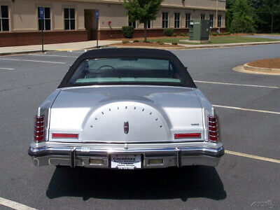 Lincoln-Mark-Series-Coupe-1978-Silver-Black-9077-15