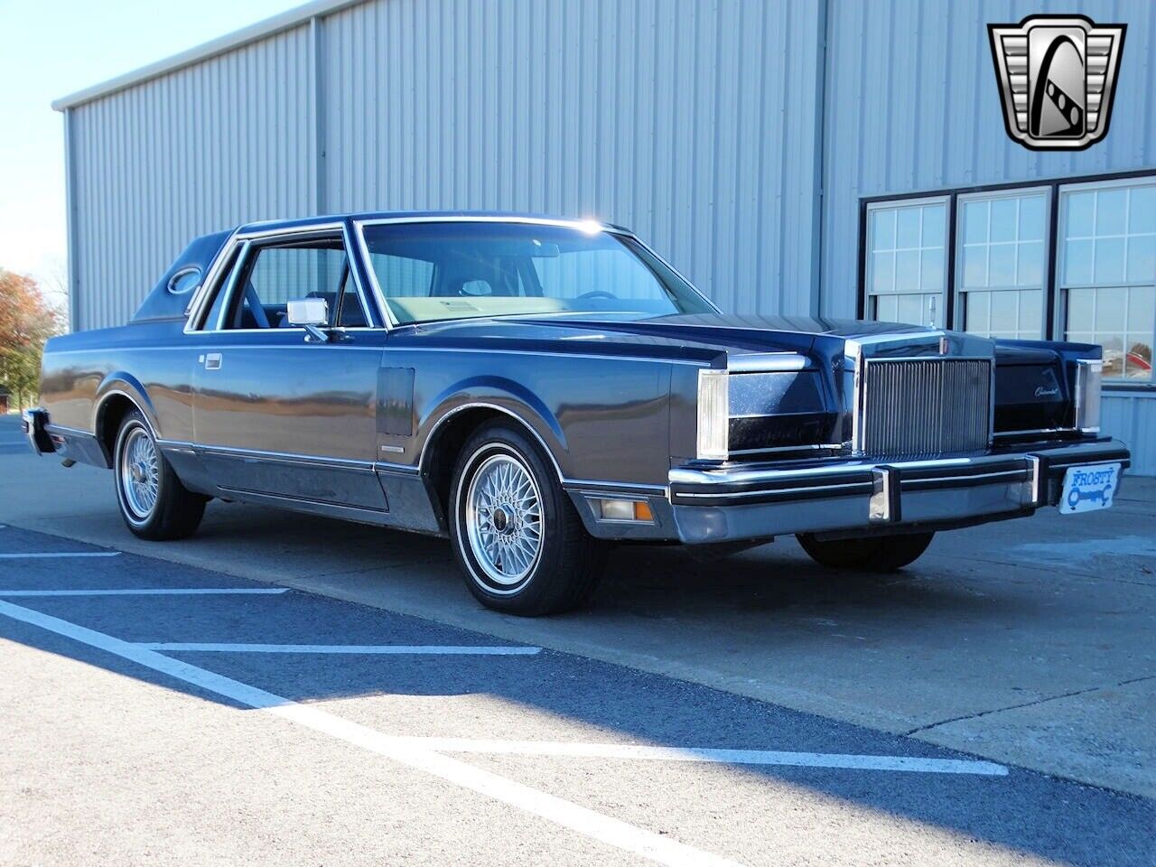 Lincoln-Mark-Series-Coupe-1983-9