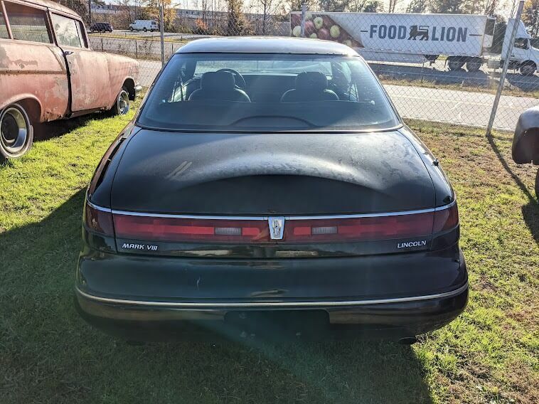 Lincoln-Mark-Series-Coupe-1995-Black-Black-176564-4