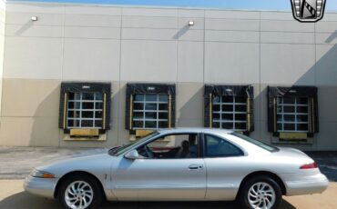 Lincoln-Mark-Series-Coupe-1995-Diamond-frost-Tan-132422-4