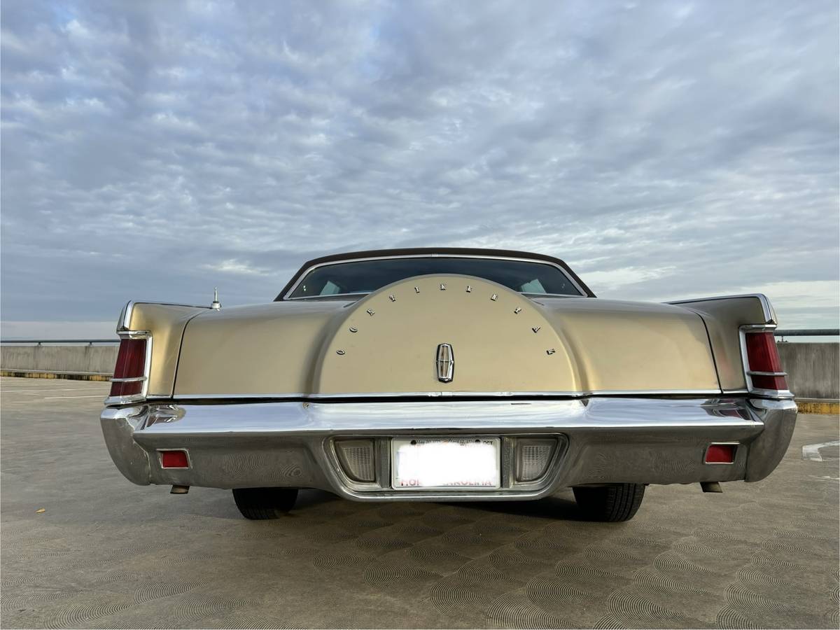 Lincoln-Mark-iii-1970-5