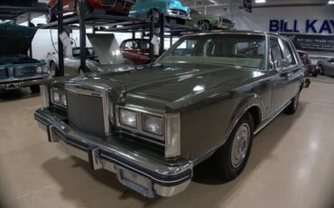 Lincoln Town Car Berline 1984