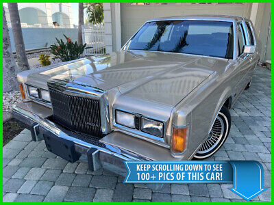 Lincoln Town Car Berline 1989