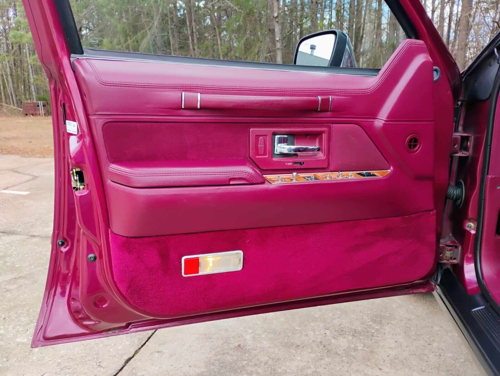 Lincoln-Town-Car-Berline-1993-Red-Red-165762-17