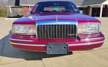 Lincoln-Town-Car-Berline-1993-Red-Red-165762-23