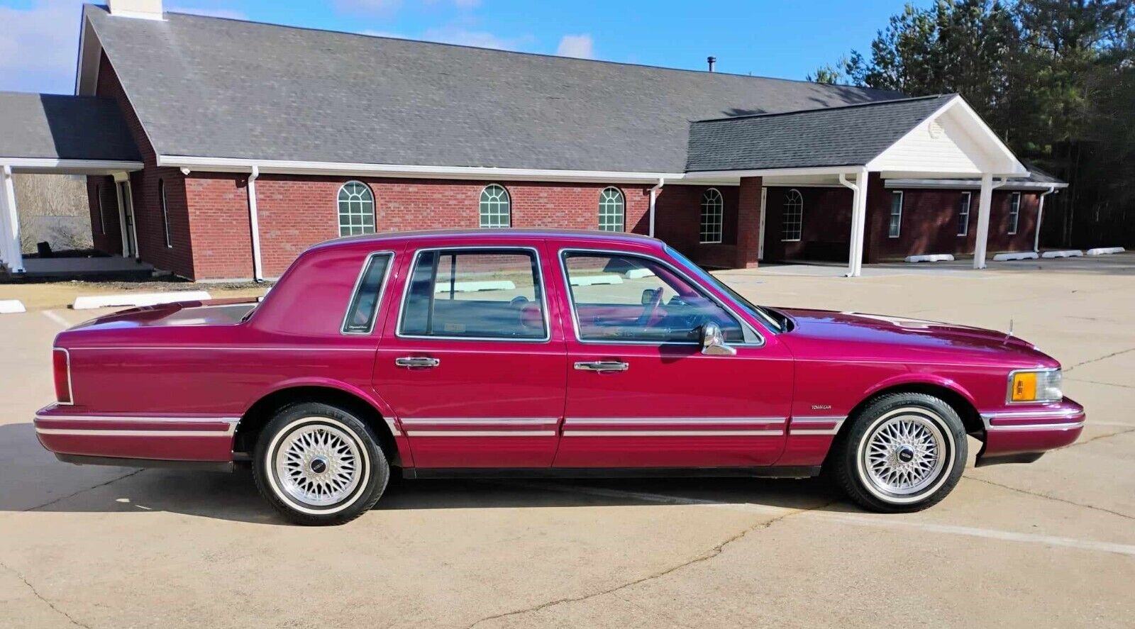 Lincoln-Town-Car-Berline-1993-Red-Red-165762-25