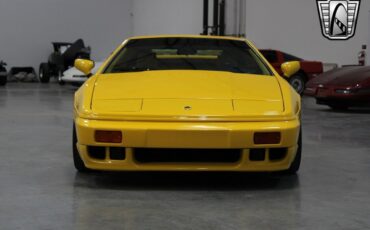 Lotus-Esprit-Coupe-1991-Yellow-Yellow-136360-4