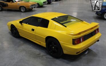 Lotus-Esprit-Coupe-1991-Yellow-Yellow-136360-9