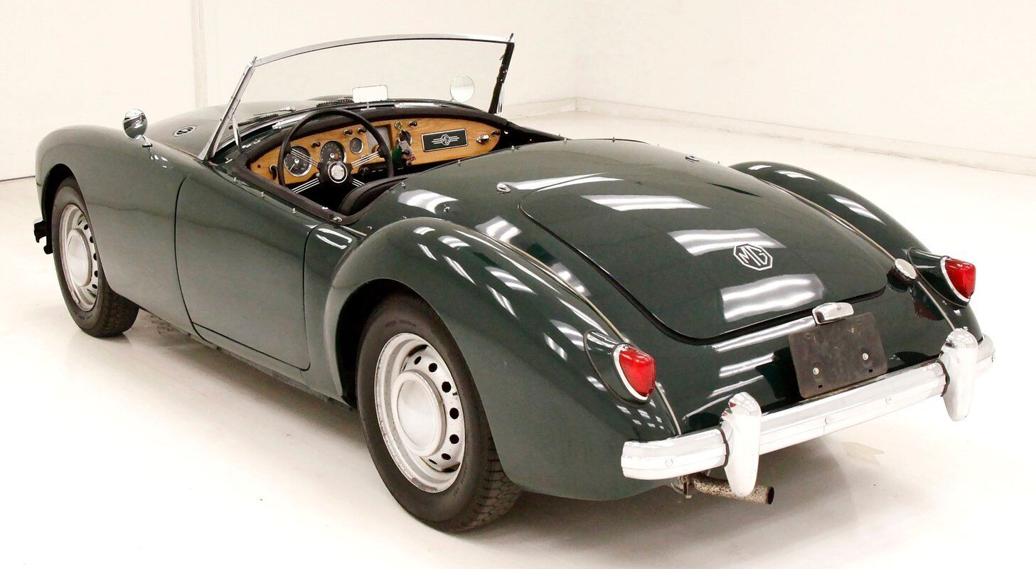 MG-MGA-Cabriolet-1958-Green-Black-111013-5