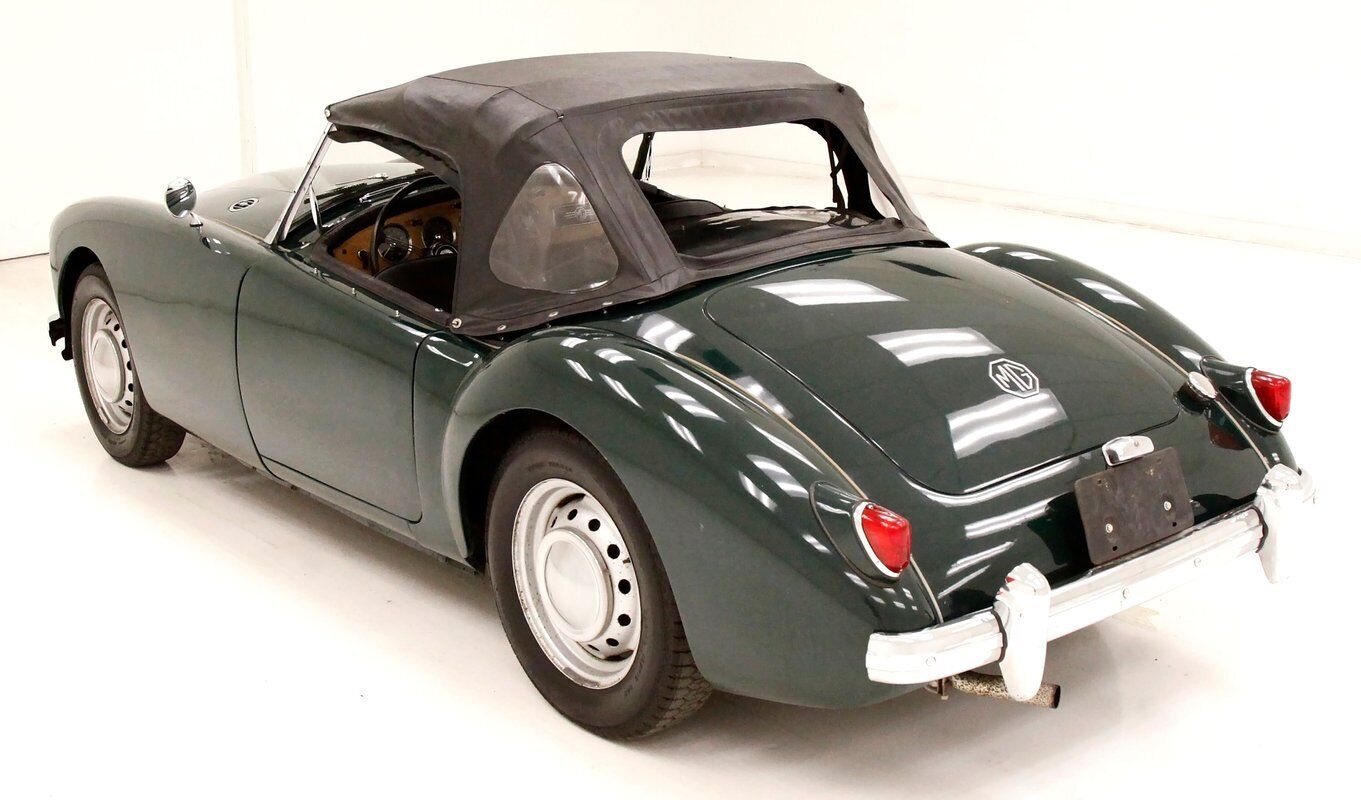 MG-MGA-Cabriolet-1958-Green-Black-111013-6