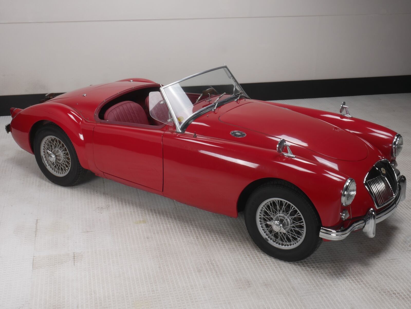 MG-MGA-Cabriolet-1958-Red-Black-78700-1