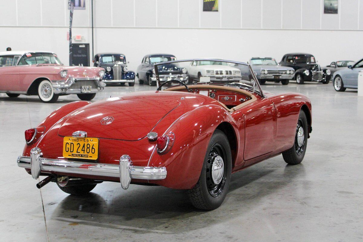 MG-MGA-Cabriolet-1959-4