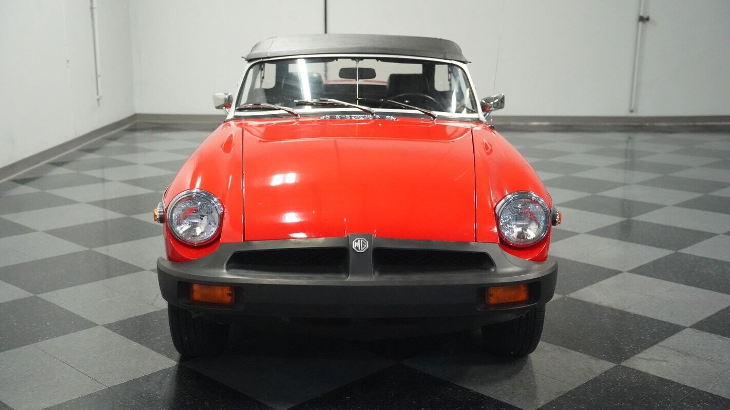 MG-MGB-1975-15