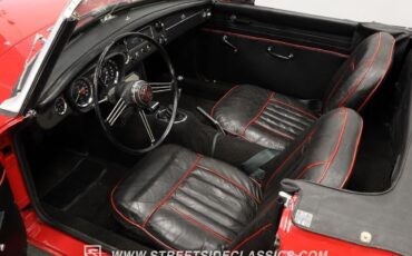 MG-MGB-Cabriolet-1966-Red-Black-30436-4