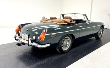 MG-MGB-Cabriolet-1972-Green-Saddle-182194-7