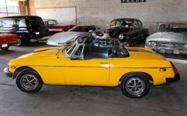 MG-MGB-Cabriolet-1978-Black-Black-127421-10