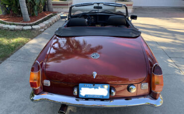 MG-MGB-Cabriolet-1978-Red-Black-136794-4