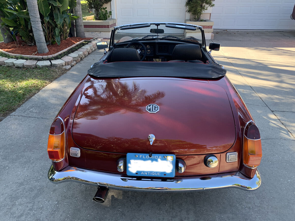 MG-MGB-Cabriolet-1978-Red-Black-136794-4