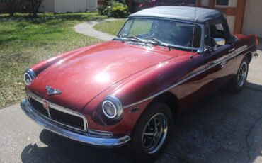 MG-MGB-Cabriolet-1978-Red-Black-136794-5