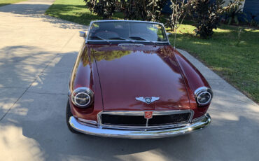 MG-MGB-Cabriolet-1978-Red-Black-136794-8