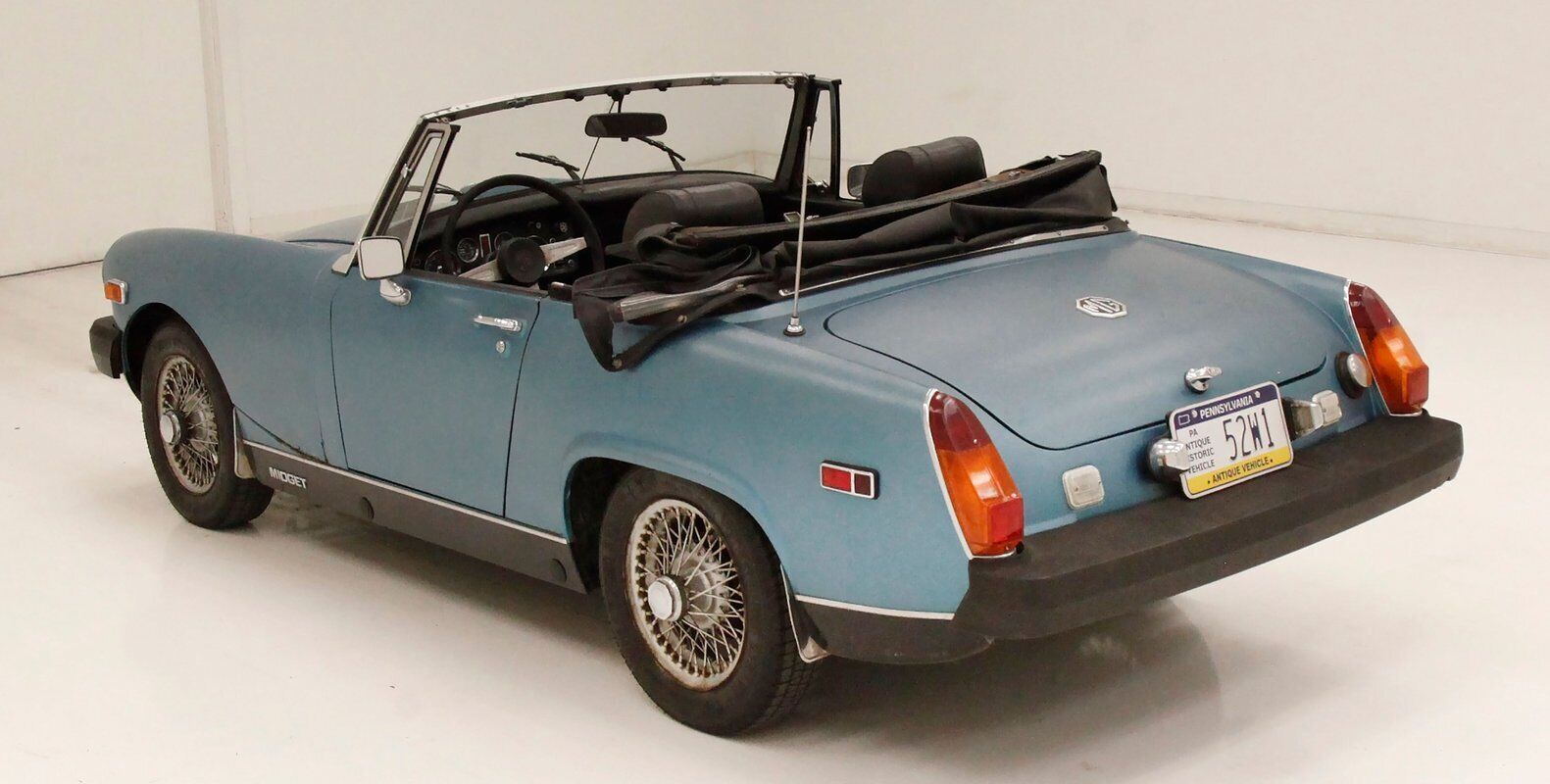 MG-Midget-Cabriolet-1975-Teal-Black-102673-2