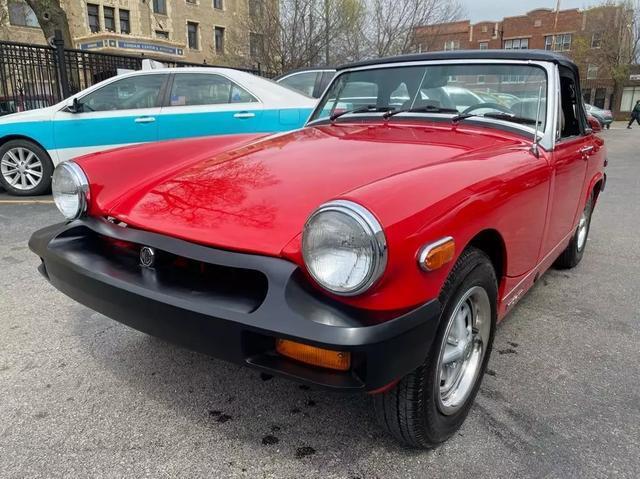 MG-Midget-Coupe-1979-Red-105074-1